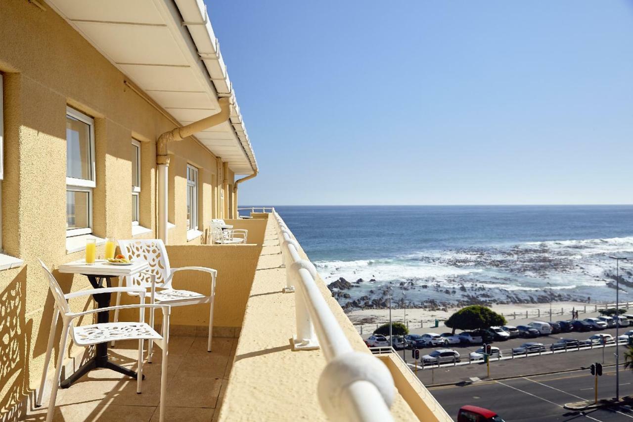 First Group Riviera Suites Ciudad del Cabo Exterior foto
